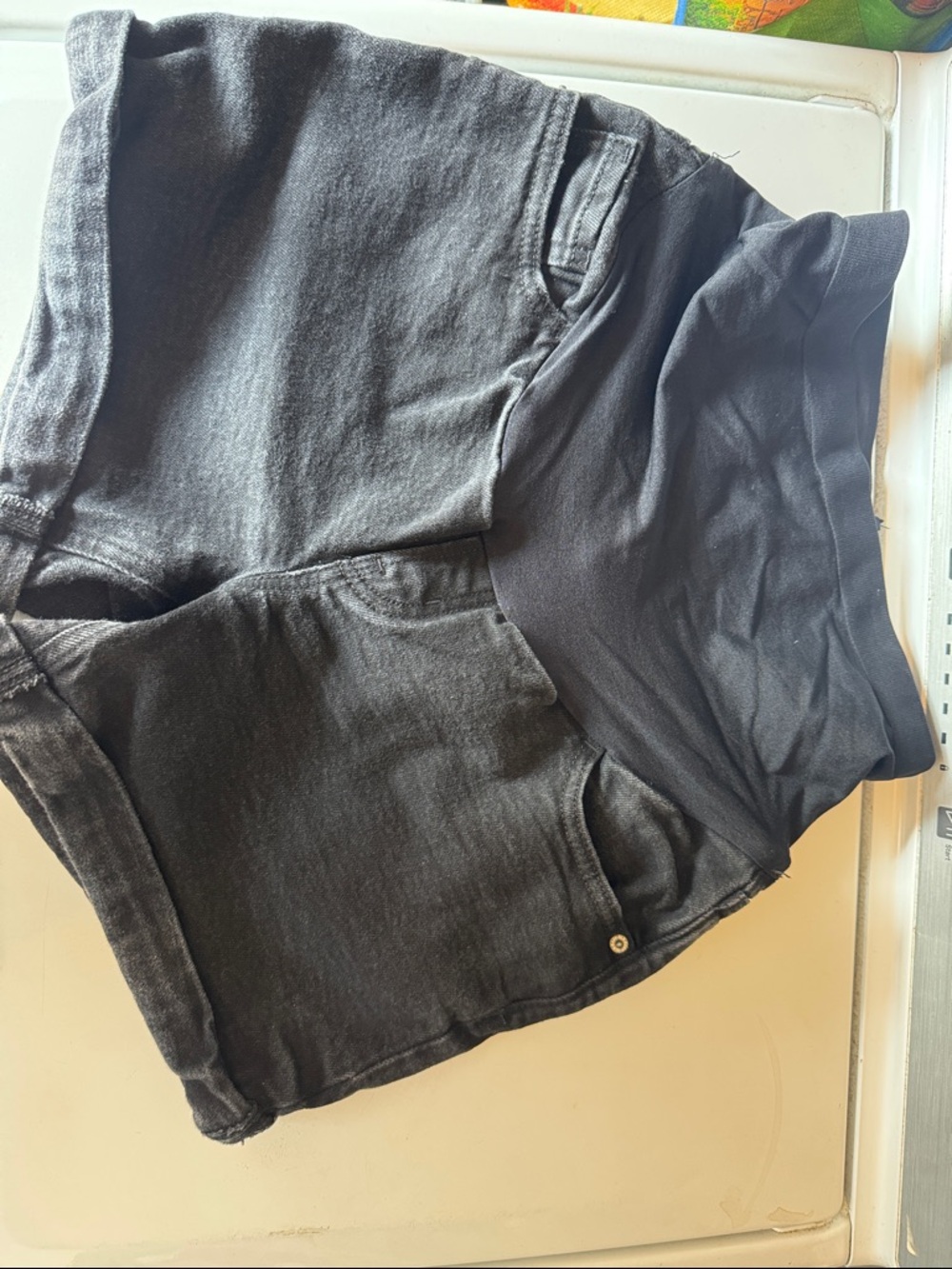 Old Navy Black Maternity Full-Panel Shorts